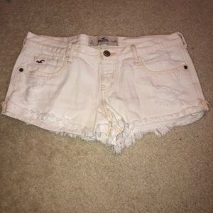 Women’s Hollister white jean shorts size 26